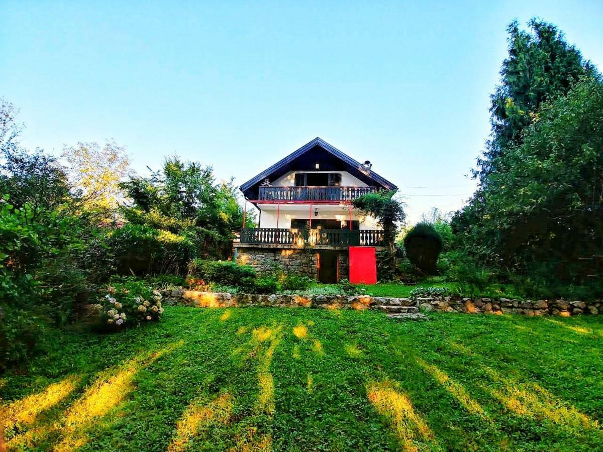 Villa Kuca Za Odmor "Livadica" Netretic Exterior foto